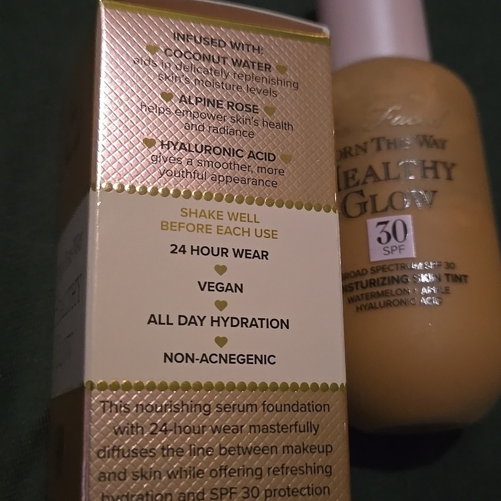 Too Faced Born This Way Healthy Glow Foundation - Butter Pecan - Picture 2 of 3